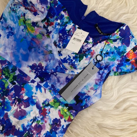 BLACK HALO Floral Print Knee-Length Dress - Picture 8 of 13